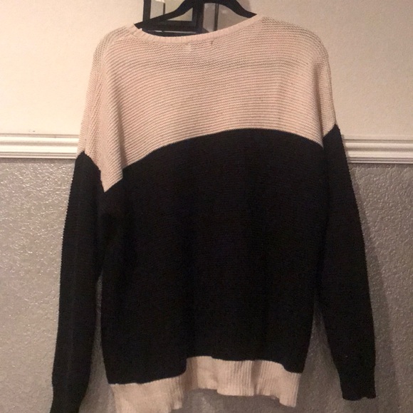 Oversized sweater - Picture 2 of 5